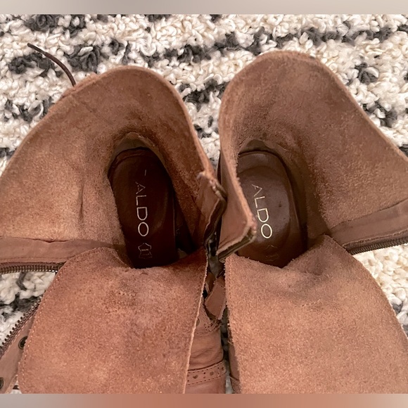 Genuine leather zipper and tie up combat style boot - Picture 4 of 4